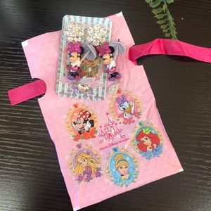 Minnie Mouse costume earrings